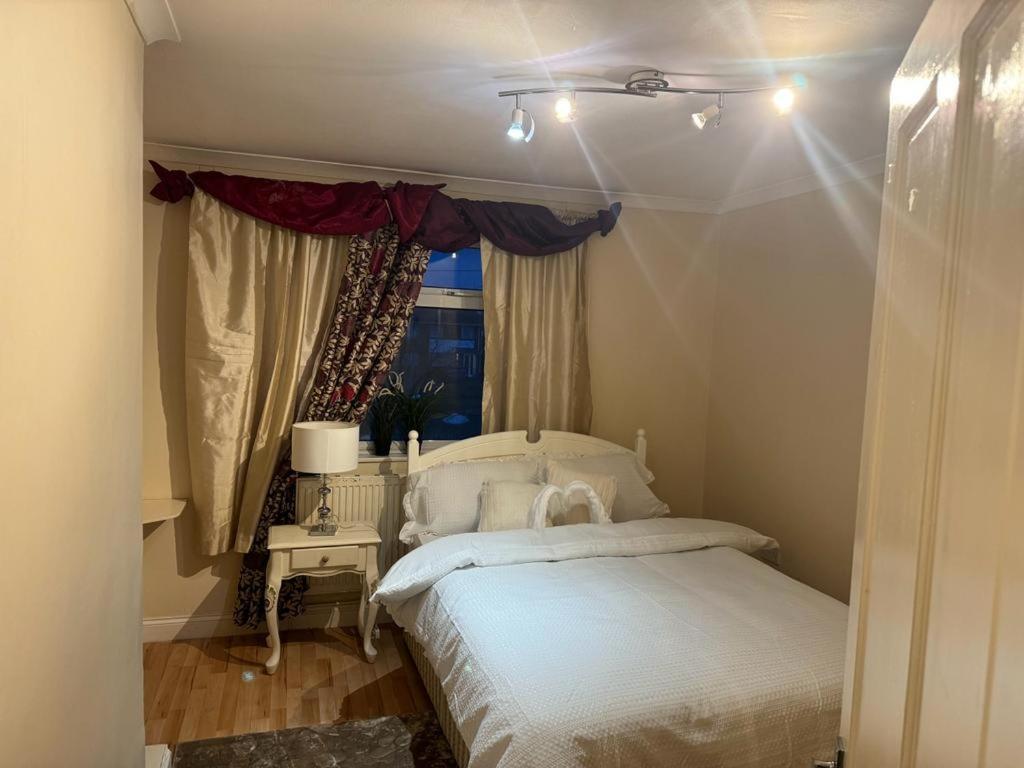 El Met Global Apartment Erith Ngoại thất bức ảnh